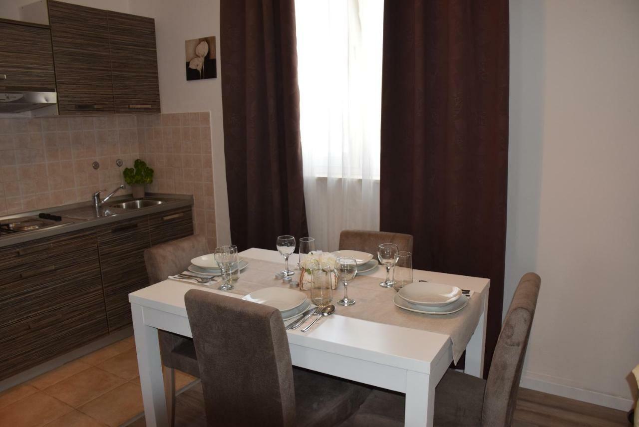 Apartments Zelic Водице Екстериор снимка
