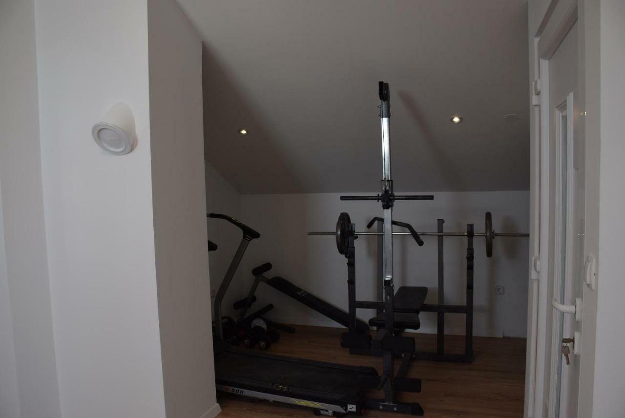 Apartments Zelic Водице Екстериор снимка