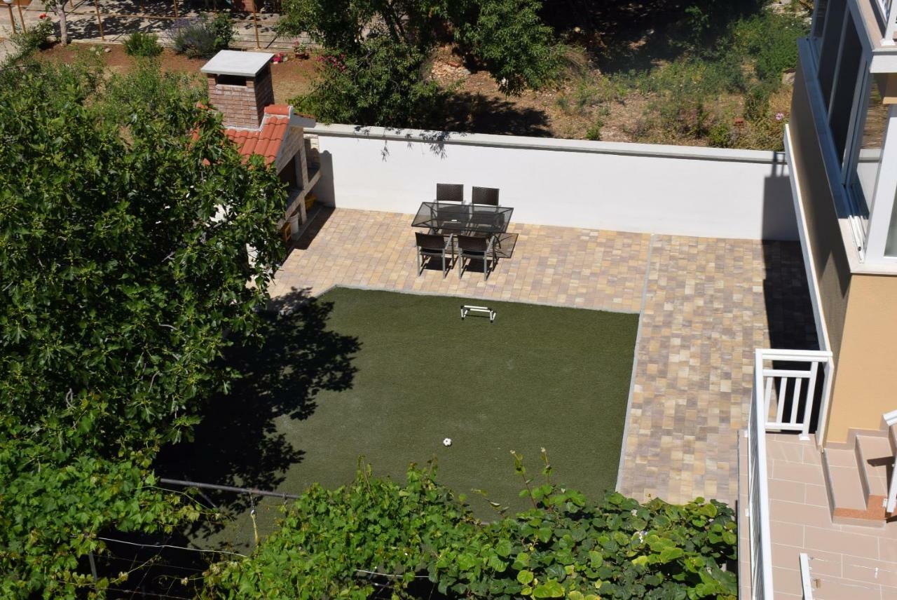 Apartments Zelic Водице Екстериор снимка
