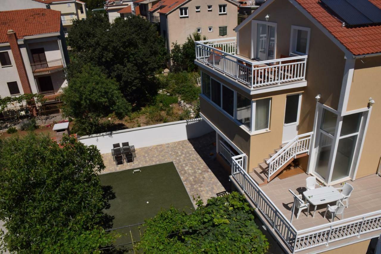 Apartments Zelic Водице Екстериор снимка