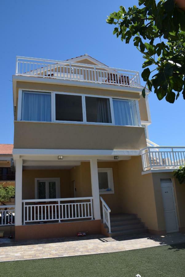 Apartments Zelic Водице Екстериор снимка
